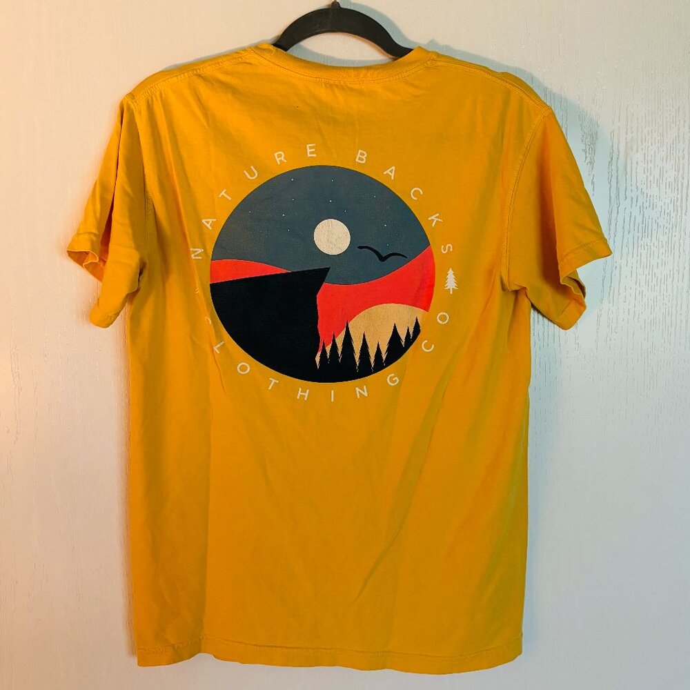 Nature Backs Graphic Tee